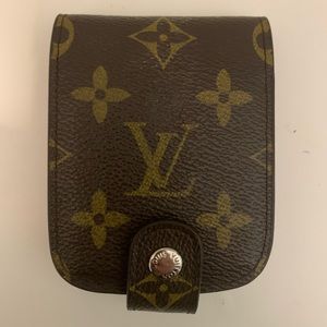 Lipstick holder with a mirror